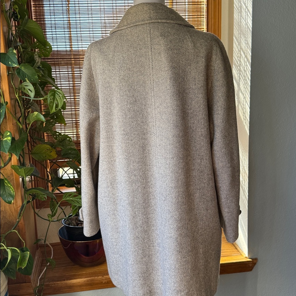 1960’s ILGWU Wool Italian Car Coat by Arlette Double Breasted Herringbone tweed - Picture 4 of 16